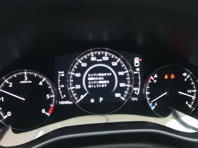 
								MAZDA 3 full									