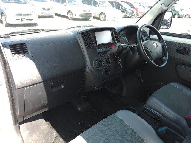 
								TOYOTA TOWNACE full									