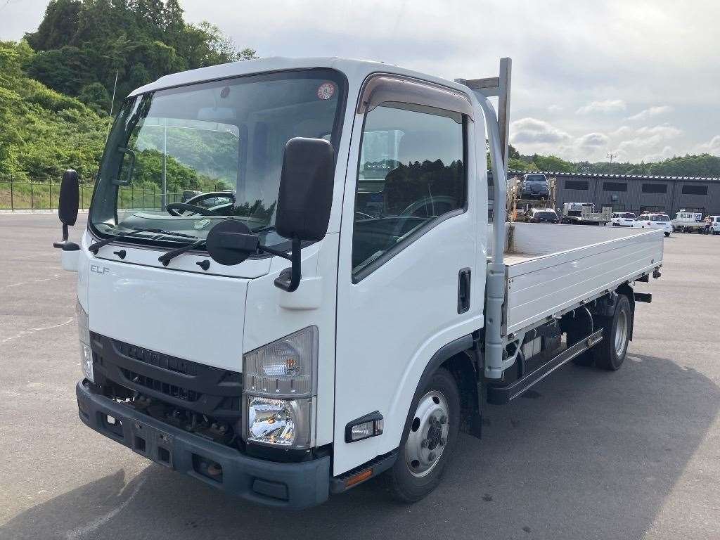 
								ISUZU ELF full									