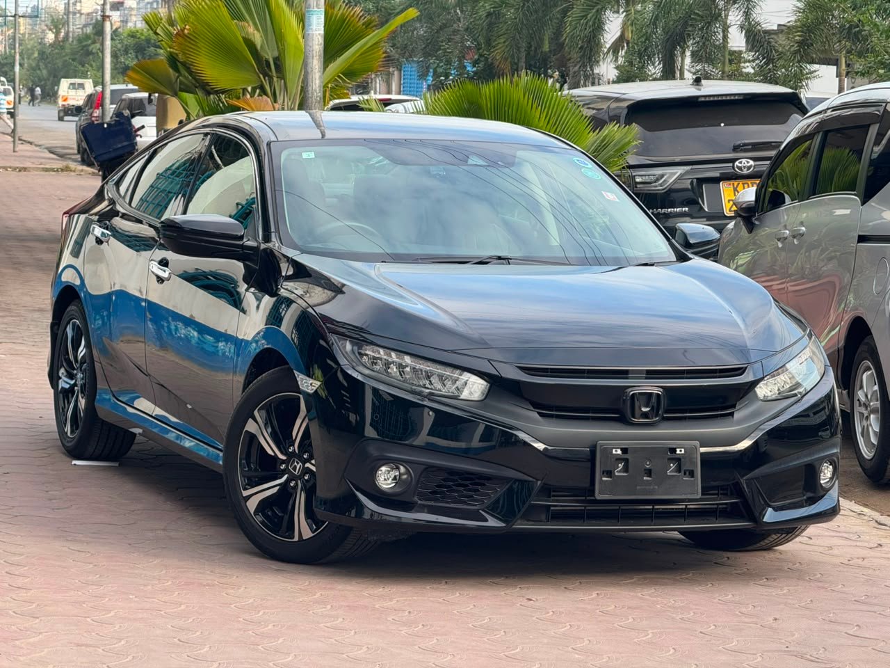 
								HONDA CIVIC full									