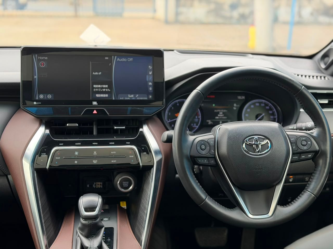 
								TOYOTA HARRIER full									