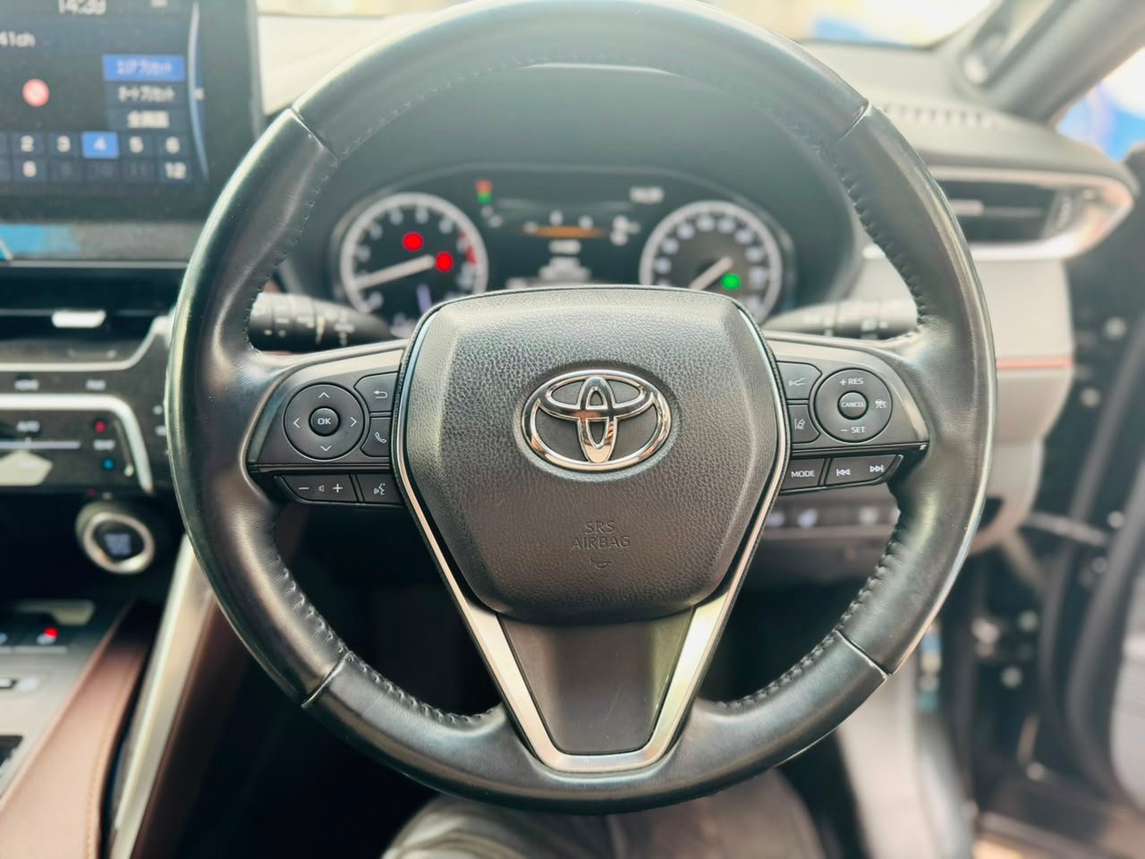 
								TOYOTA HARRIER full									