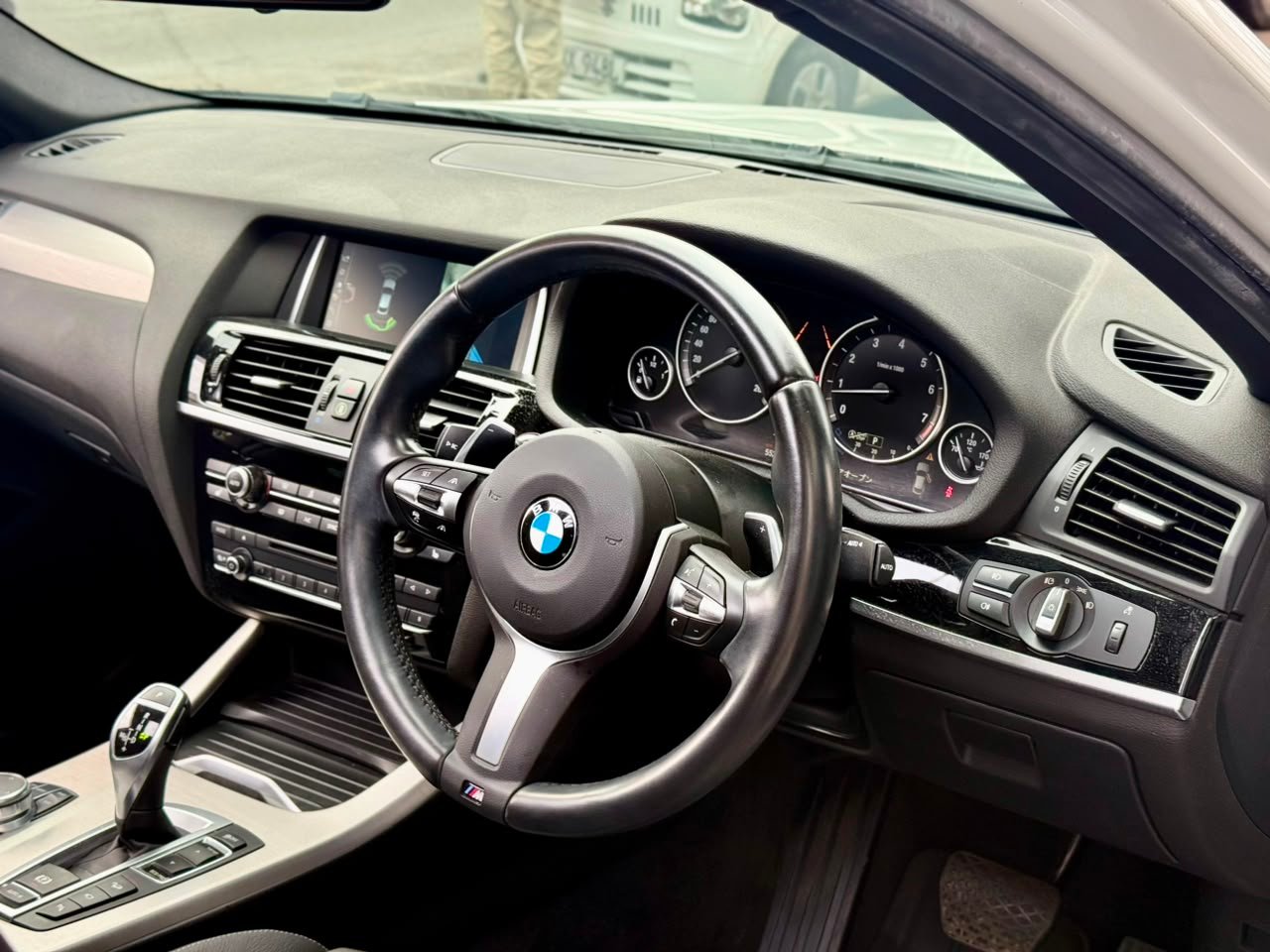
								BMW X4 full									