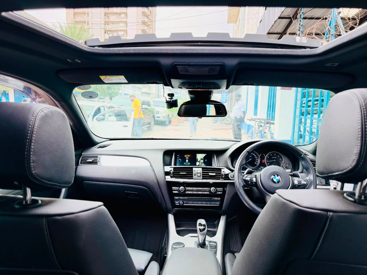 
								BMW X4 full									