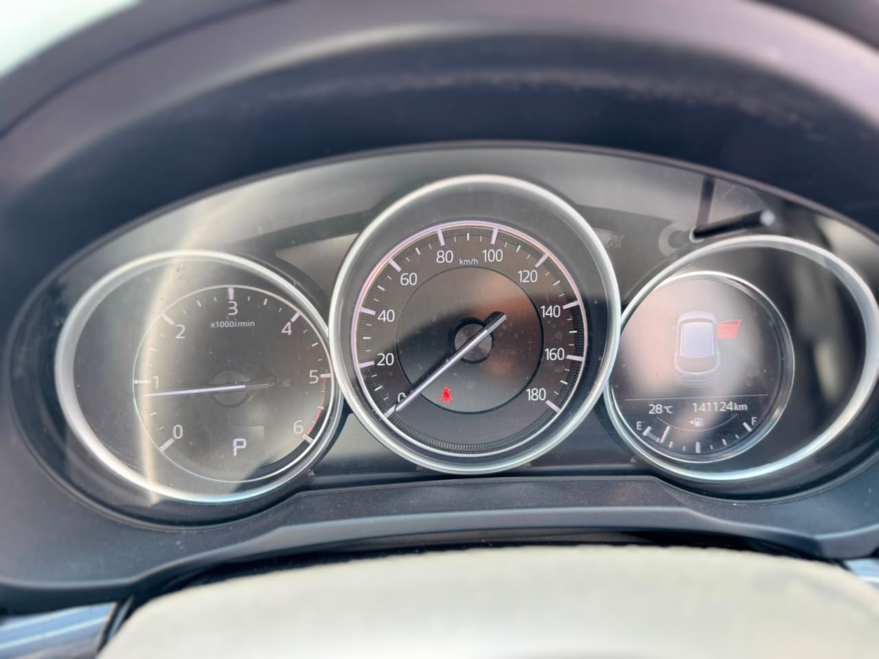 
								MAZDA CX-5 full									