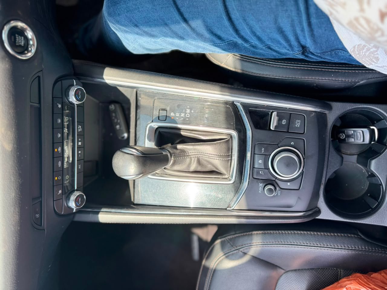 
								MAZDA CX-5 full									