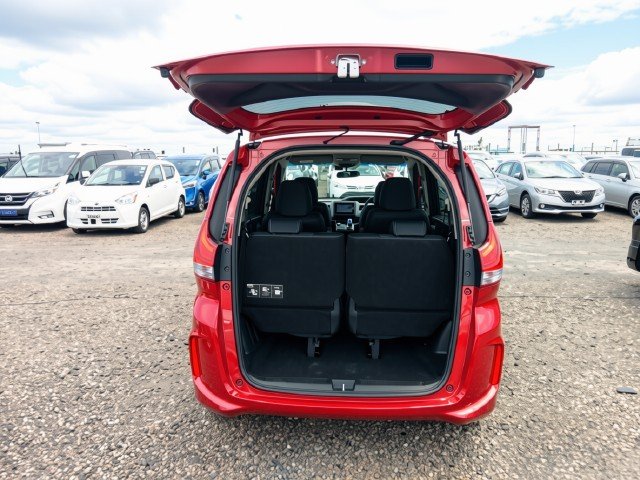 
								HONDA FREED full									