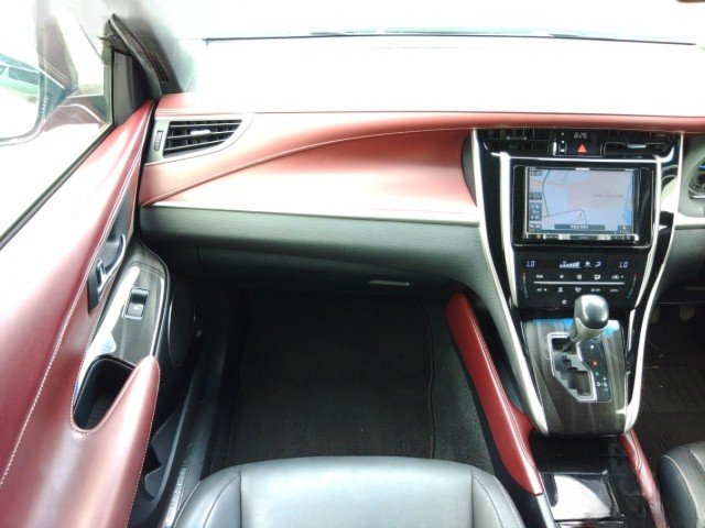 
								TOYOTA HARRIER full									