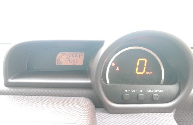 
								TOYOTA SPADE full									