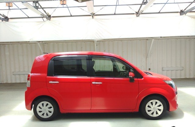 
								TOYOTA SPADE full									