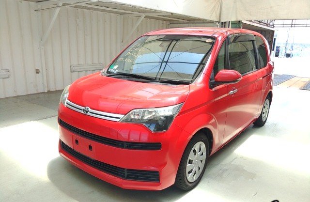 TOYOTA SPADE
