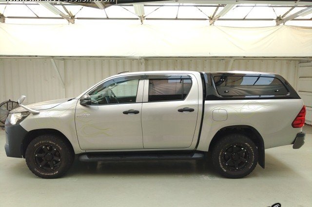 
								TOYOTA HILUX full									