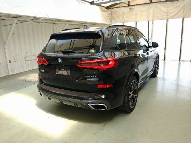 
								BMW X5 full									