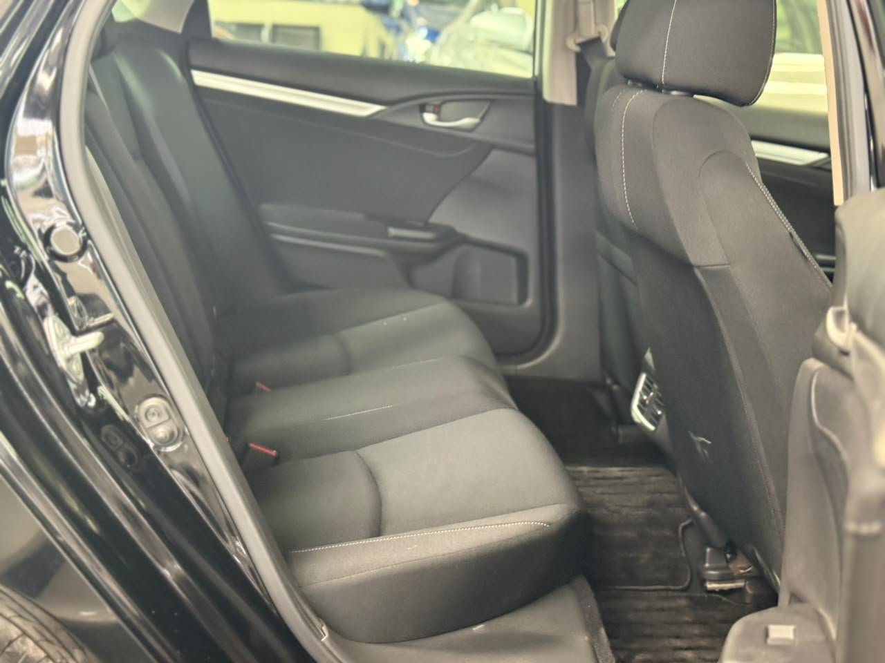 
								HONDA CIVIC full									