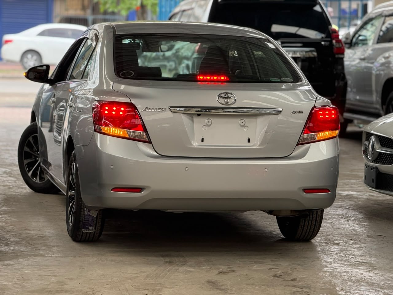 
								TOYOTA ALLION full									