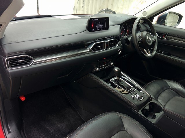 
								MAZDA CX-5 full									